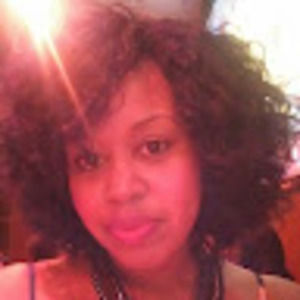 Meet your Posher, Latoya